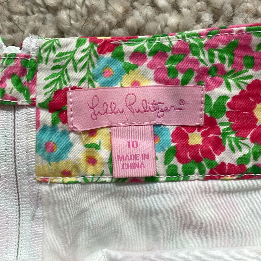 Lilly Pulitzer Skort size 10 - Picture 2 of 4